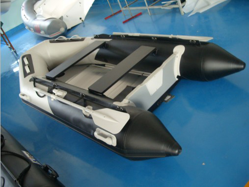 4����Ƥͧ��3���X�Ͻ��⴬